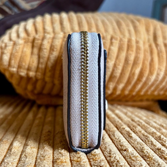 MICHAEL KORS Women's Small Zippy Jet Set Wallet Pebble Leather Soft Pink - Picture 5 of 14